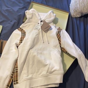 Burberry Sweater
